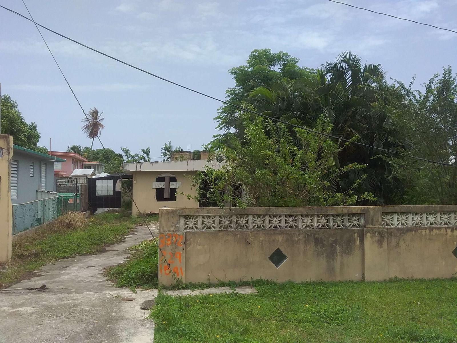 Foto de estorbo público en Vega Baja