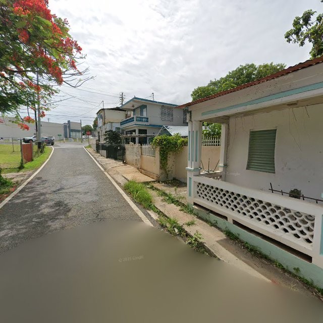 Foto de estorbo público en Aguadilla