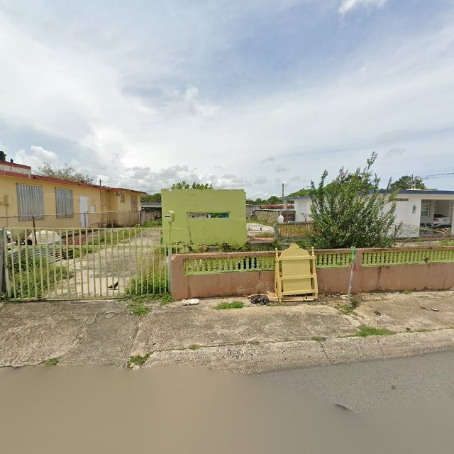 Propiedad declarada estorbo público en CFXP+R5F La Luisa, Manatí, Puerto Rico 00674, Manatí