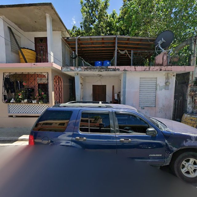 Foto de estorbo público en Vega Baja