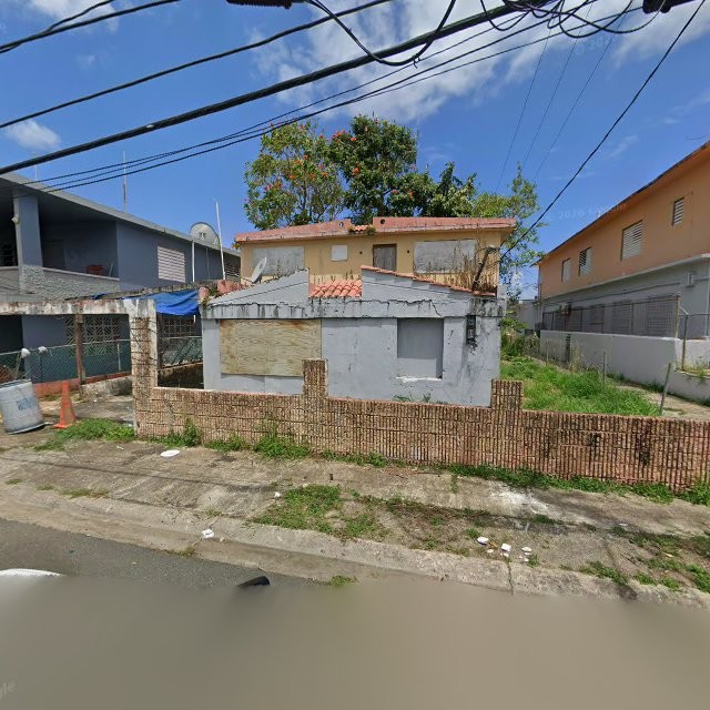 Foto de estorbo público en Toa Baja