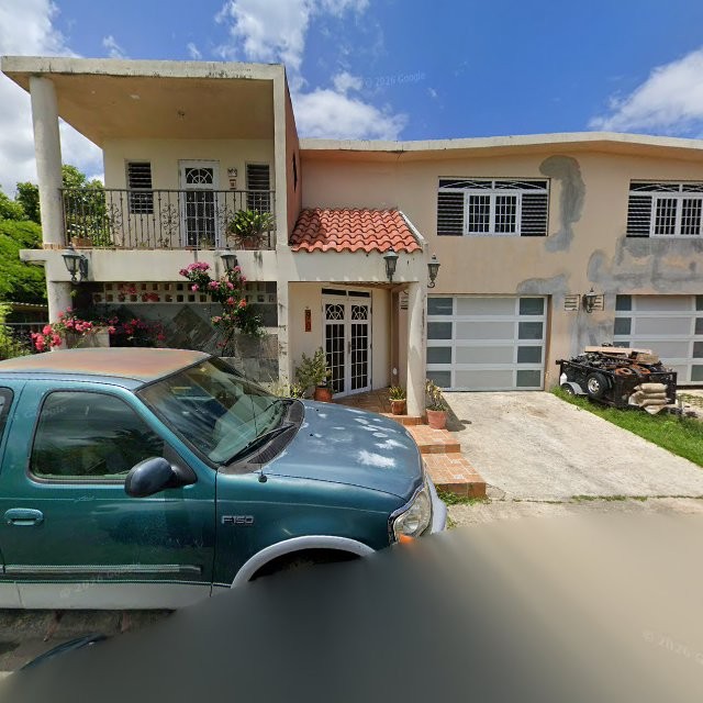 Propiedad declarada estorbo público en CQV4+4GJ Toaville, Toa Baja, Puerto Rico 00949, Toa Baja