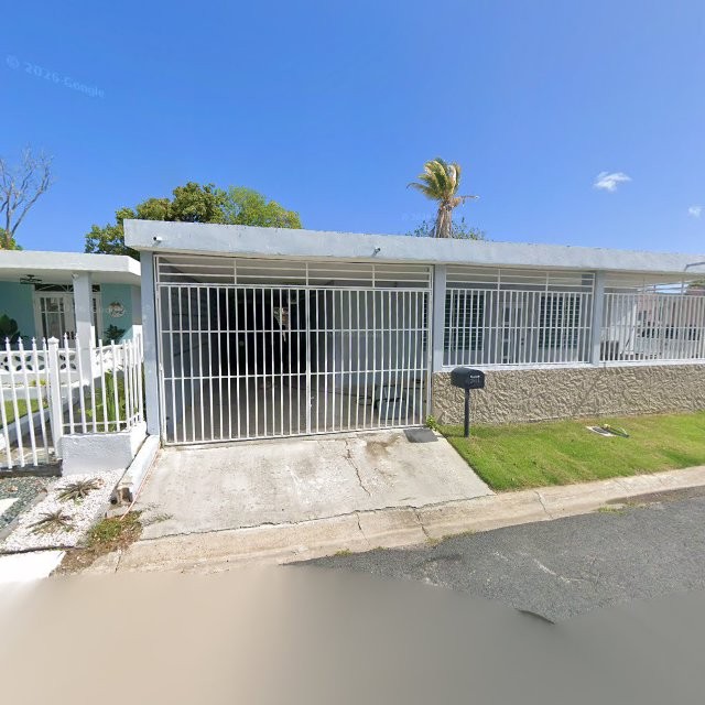 Propiedad declarada estorbo público en CRWJ+J78 Mansión del Mar, Toa Baja, Puerto Rico 00949, Toa Baja