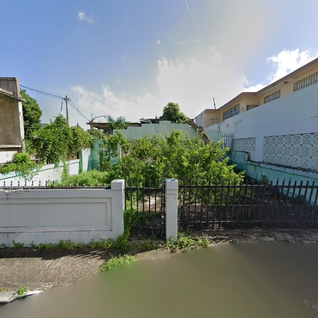 Propiedad declarada estorbo público en CWXV+JQC San Juan, Puerto Rico 00911, San Juan