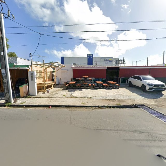 Propiedad declarada estorbo público en CWXW+5WP San Juan, Puerto Rico 00911, San Juan