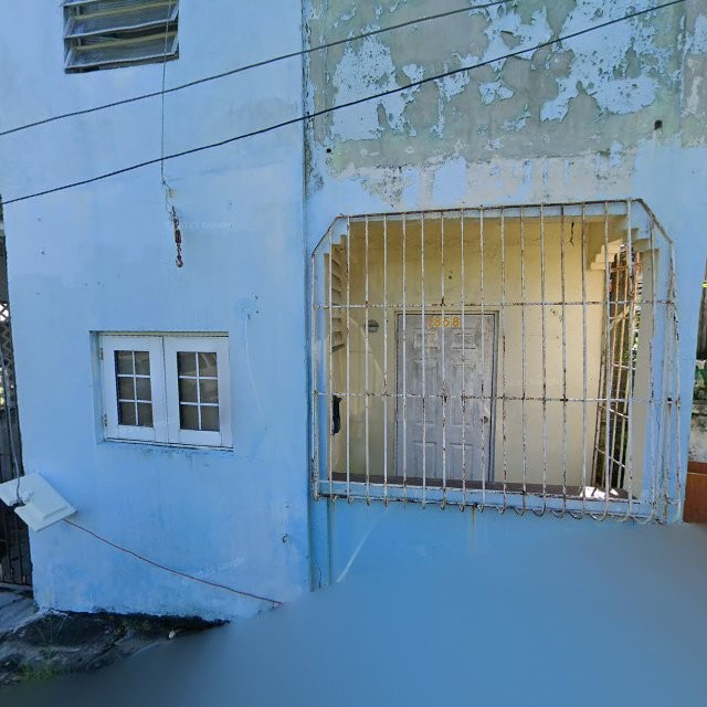 Propiedad declarada estorbo público en CWVQ+CP San Juan, Puerto Rico 00912, San Juan