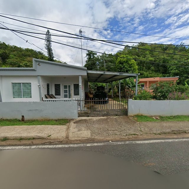 Propiedad declarada estorbo público en CF58+82Q Manatí, Puerto Rico 00674, Manatí