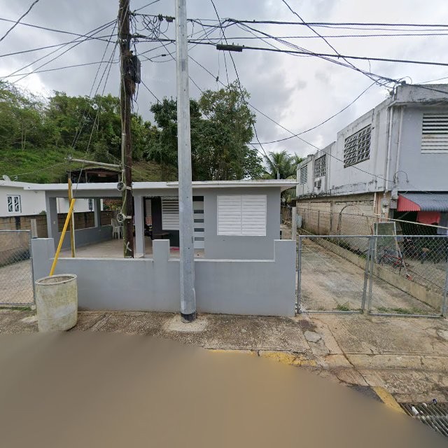 Propiedad declarada estorbo público en CF58+292 Manatí, Puerto Rico 00674, Manatí