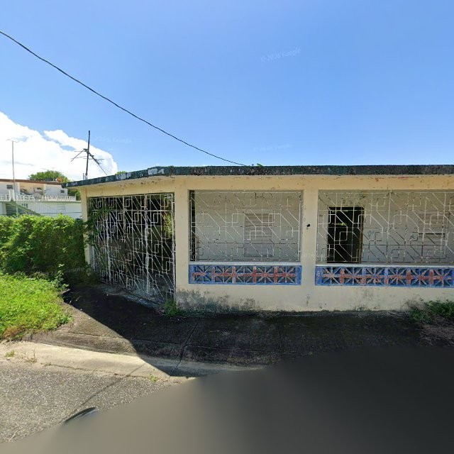Propiedad declarada estorbo público en CGMC+F35 Manatí, Puerto Rico 00674, Manatí