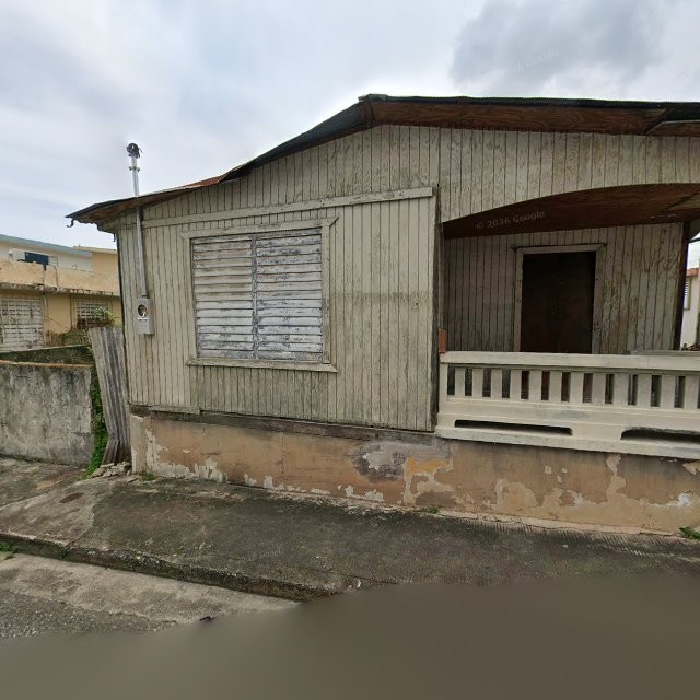 Foto de estorbo público en Manatí