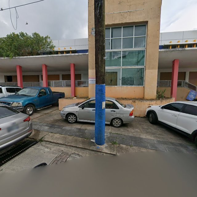 Propiedad declarada estorbo público en CGG4+WCC Manatí, Puerto Rico 00674, Manatí