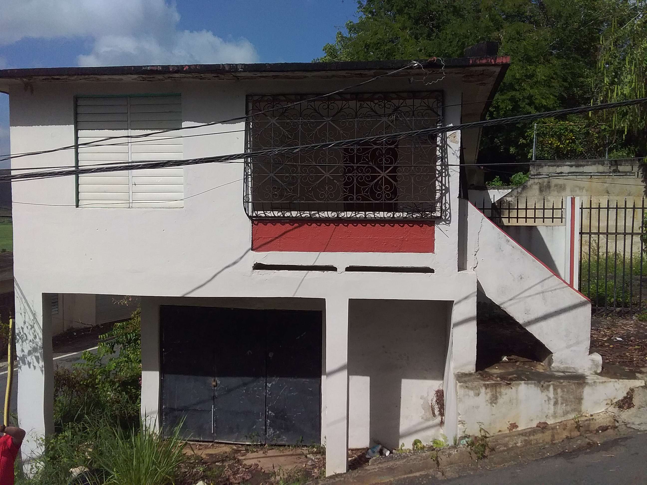 Foto de estorbo público en Manatí