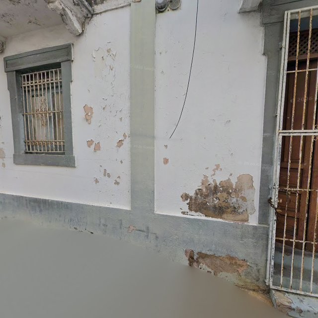 Propiedad declarada estorbo público en CGH5+654 Manatí, Puerto Rico 00674, Manatí