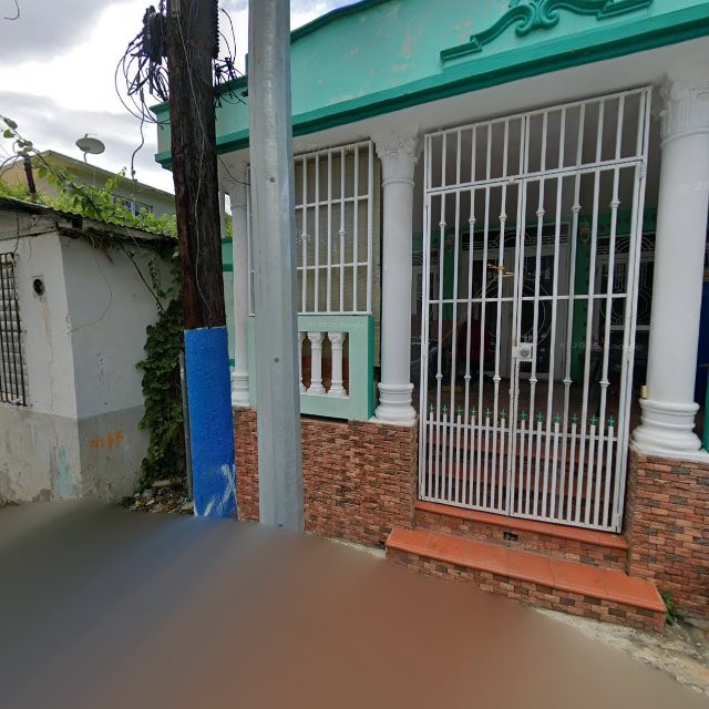 Propiedad declarada estorbo público en CGH5+HP8 Manatí, Puerto Rico 00674, Manatí