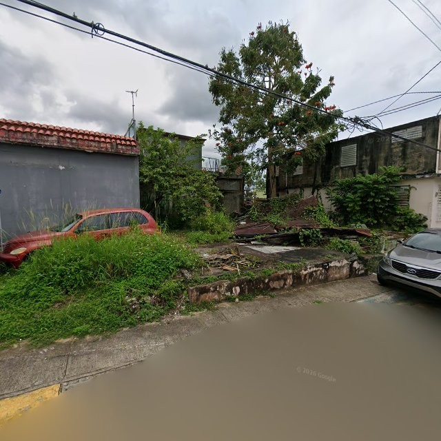 Foto de estorbo público en Manatí