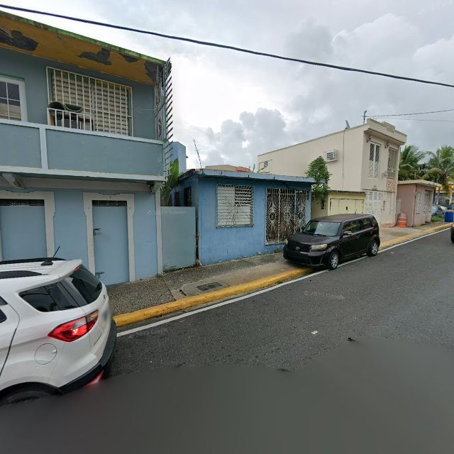 Foto de estorbo público en Manatí