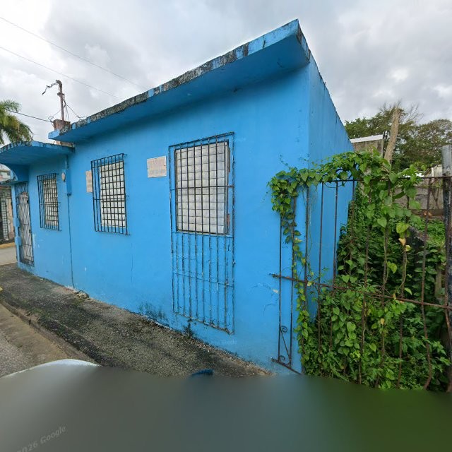 Propiedad declarada estorbo público en CGG5+QQG Manatí, Puerto Rico 00674, Manatí