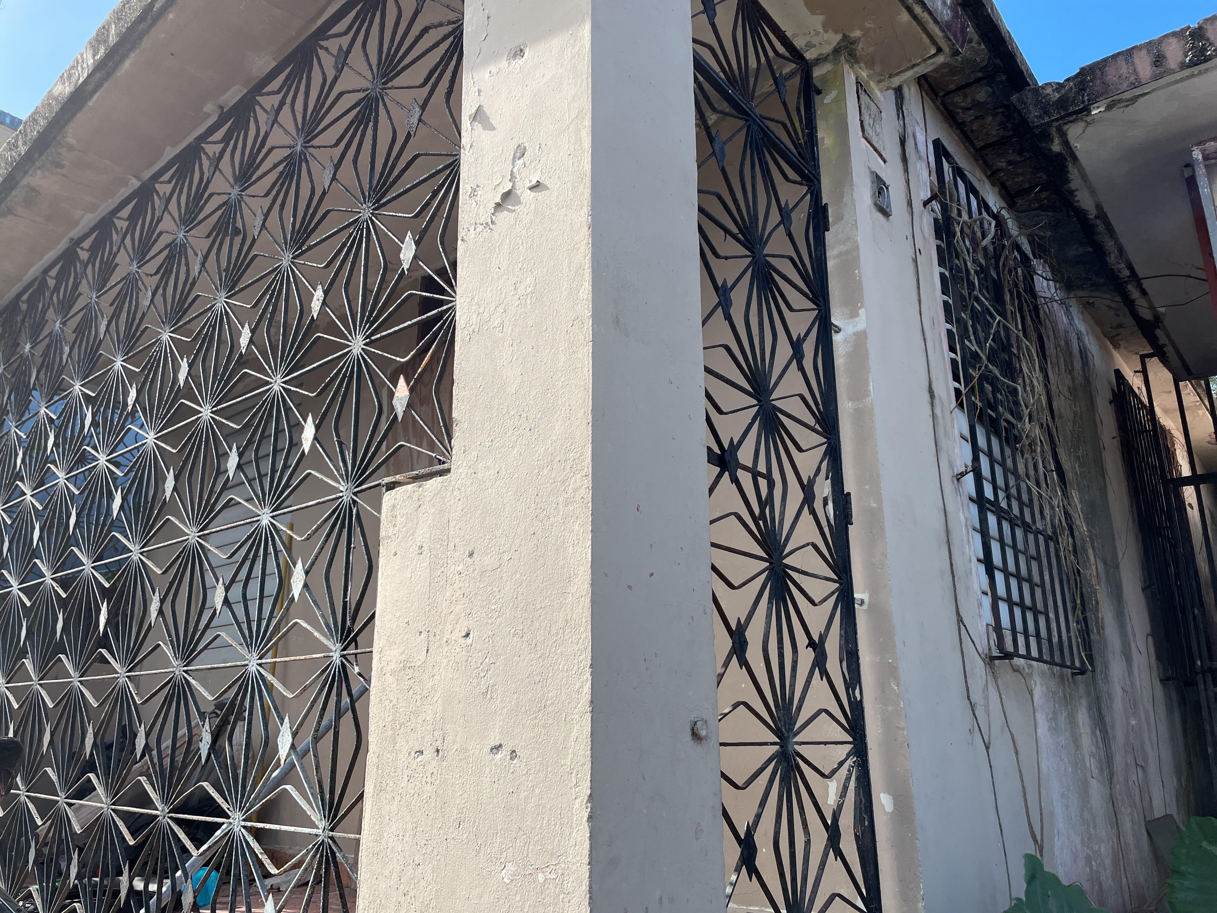 Propiedad declarada estorbo público en CGG4+2R5 Manatí, Puerto Rico 00674, Manatí