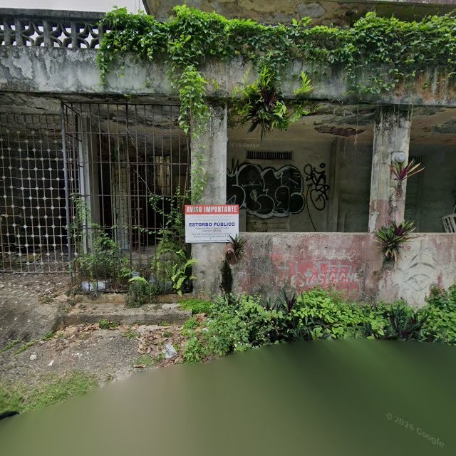 Propiedad declarada estorbo público en CG98+WGC Manatí, Puerto Rico 00674, Manatí