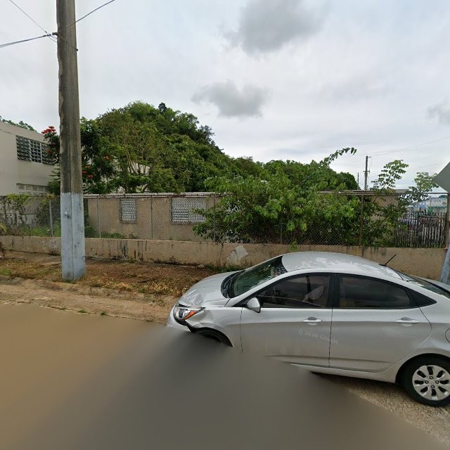 Foto de estorbo público en Manatí