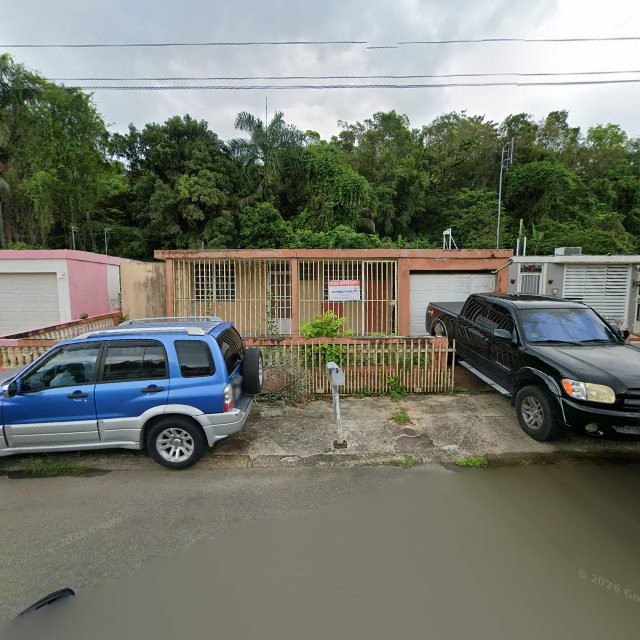 Propiedad declarada estorbo público en CG68+RX3 Manatí, Puerto Rico 00674, Manatí