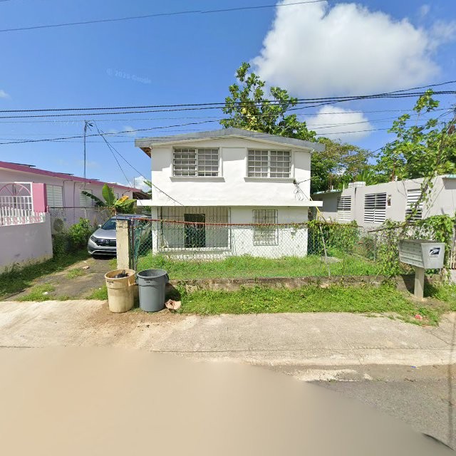 Propiedad declarada estorbo público en CRGH+7HJ Sabana Seca, Toa Baja, Puerto Rico 00952, Toa Baja