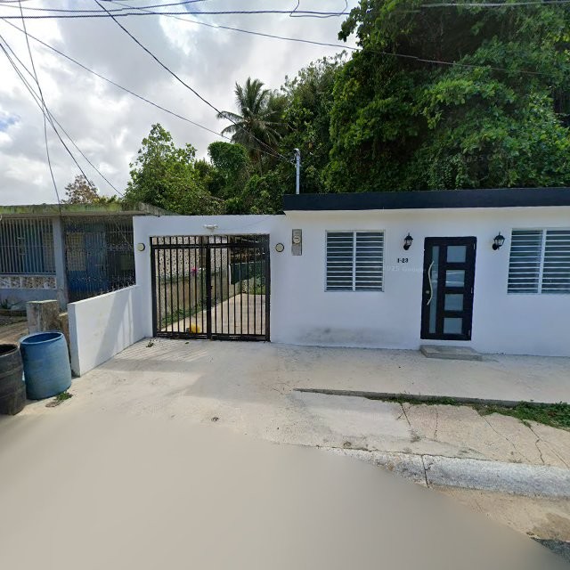 Propiedad declarada estorbo público en CRCG+XGG Sabana Seca, Toa Baja, Puerto Rico 00716, Toa Baja