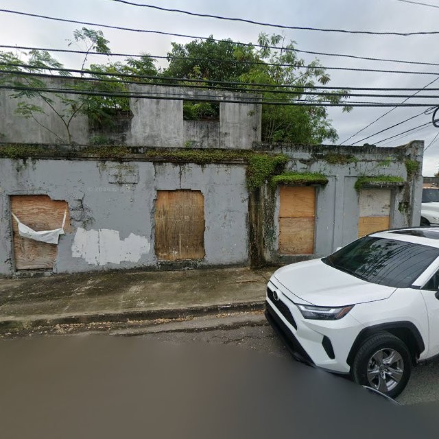 Propiedad declarada estorbo público en CVJP+XG Guaynabo, Puerto Rico 00962, Guaynabo
