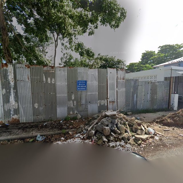 Propiedad declarada estorbo público en CXM2+P2 San Juan, Puerto Rico 00983, San Juan