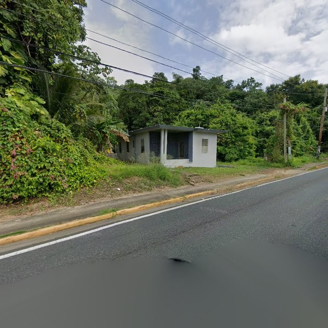 Propiedad declarada estorbo público en 9CGP+5QM Florida, Puerto Rico 00650, Florida