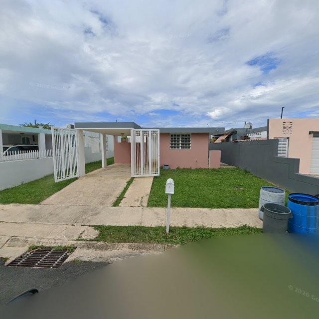 Propiedad declarada estorbo público en 93VF+5J6 Santa Barbara, Canóvanas, Puerto Rico 00729, Canóvanas