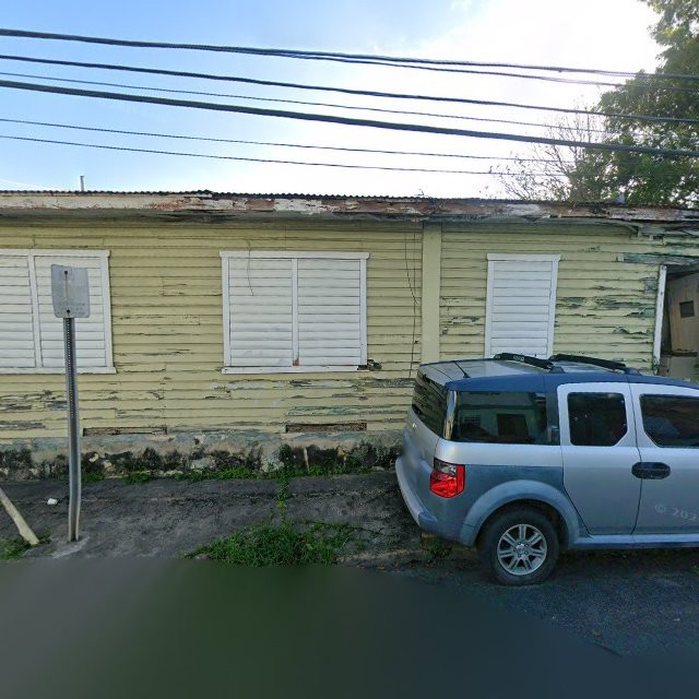 Propiedad declarada estorbo público en 94H2+8C5 Canovanas, Canóvanas, Puerto Rico 00729, Canóvanas