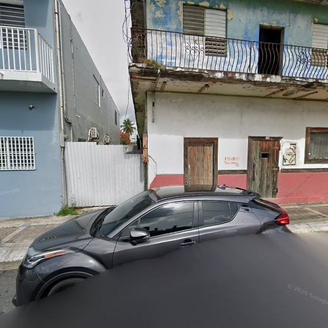 Propiedad declarada estorbo público en 97FM+7J8 Luquillo, Puerto Rico 00773, Luquillo