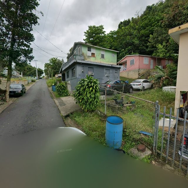 Propiedad declarada estorbo público en 9PCV+VFJ Galateo, Toa Alta, Puerto Rico 00953, Toa Alta