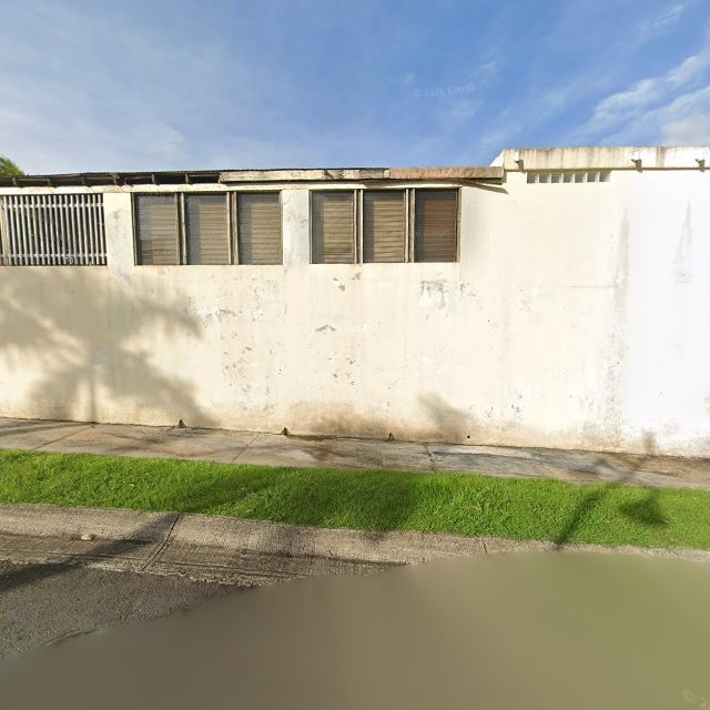 Propiedad declarada estorbo público en 9V4J+WV Guaynabo, Puerto Rico 00965, Guaynabo