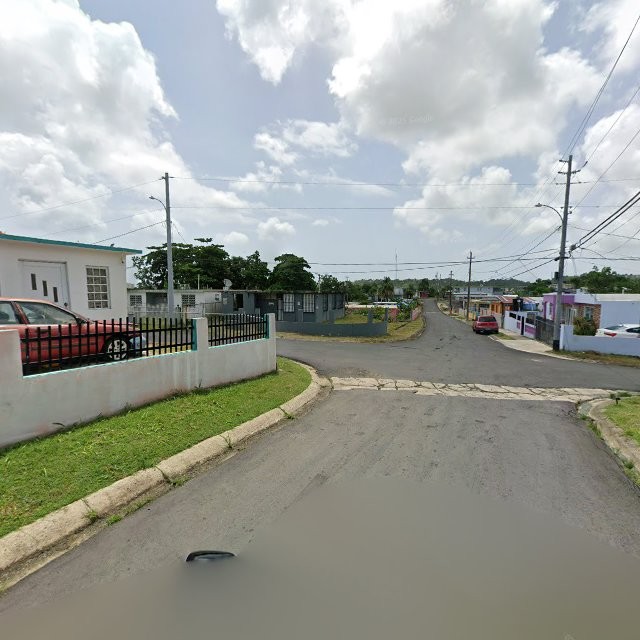 Propiedad declarada estorbo público en 97C6+5JM Playa Fortuna, Luquillo, Puerto Rico 00773, Luquillo