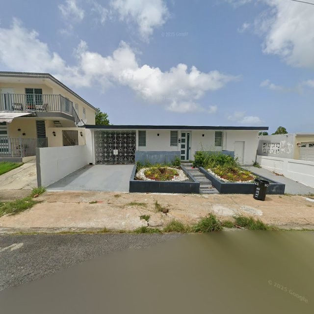 Foto de estorbo público en Luquillo