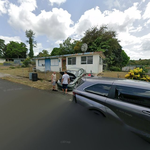 Propiedad declarada estorbo público en 8HPJ+MQ5 Morovis, Puerto Rico 00687, Morovis