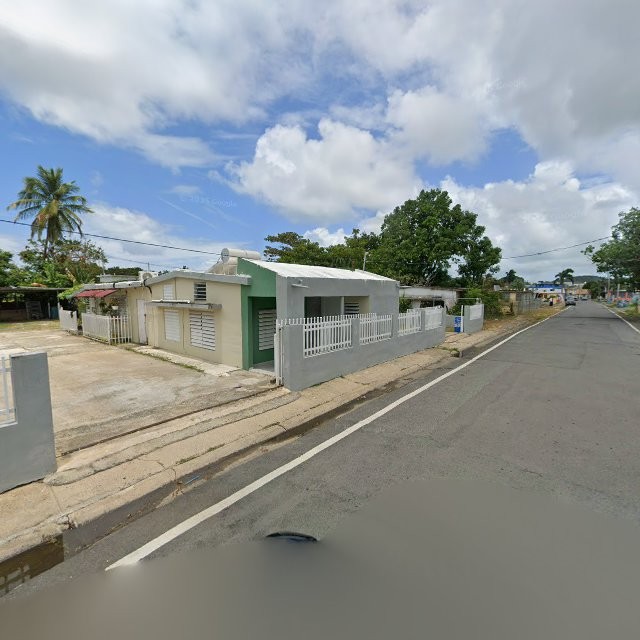 Propiedad declarada estorbo público en 88HW+RF6 Fajardo, Puerto Rico 00738, Fajardo