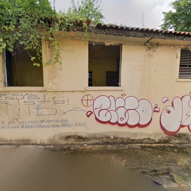 Propiedad declarada estorbo público en 88GX+3CW Fajardo, Puerto Rico 00738, Fajardo