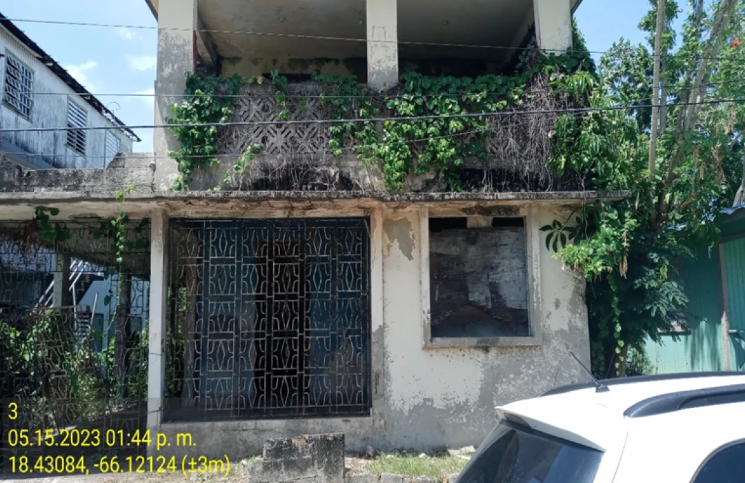 Propiedad declarada estorbo público en CVJH+9GP Guaynabo, Puerto Rico 00965, Guaynabo