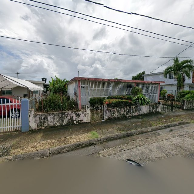 Propiedad declarada estorbo público en 6XMH+JHG Caguas, Puerto Rico 00725, Caguas