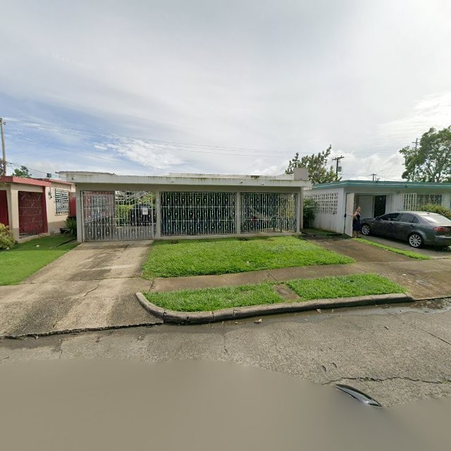 Foto de estorbo público en Caguas