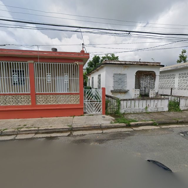 Propiedad declarada estorbo público en 6XH9+5GP Caguas, Puerto Rico 00725, Caguas