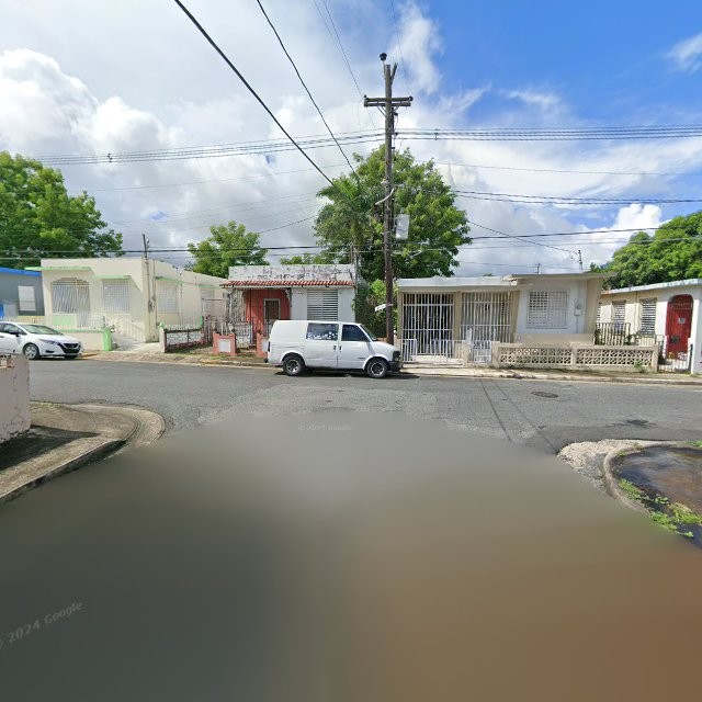 Propiedad declarada estorbo público en 6XH9+JWF Caguas, Puerto Rico 00725, Caguas