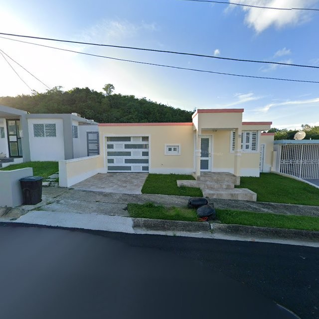 Propiedad declarada estorbo público en 63Q8+253 Juncos, Puerto Rico 00777, Juncos