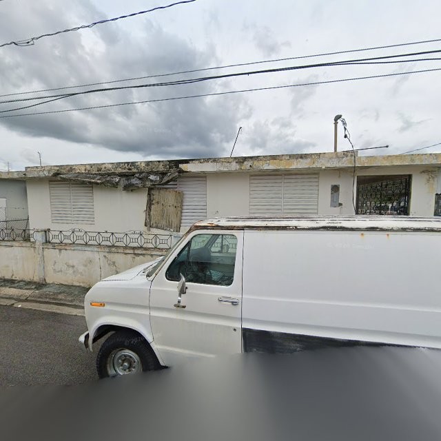 Propiedad declarada estorbo público en 6R6W+692 Mayagüez, Puerto Rico 00682, Mayagüez