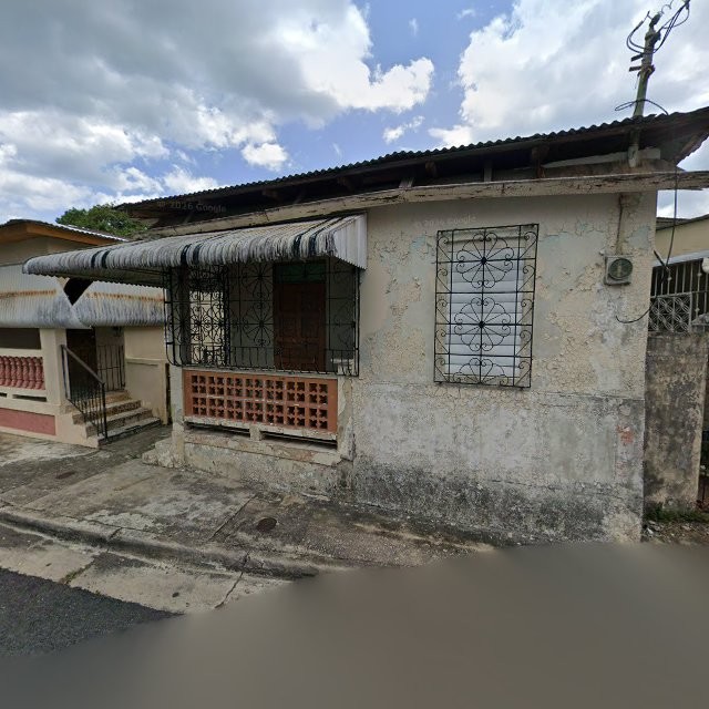 Foto de estorbo público en Mayagüez