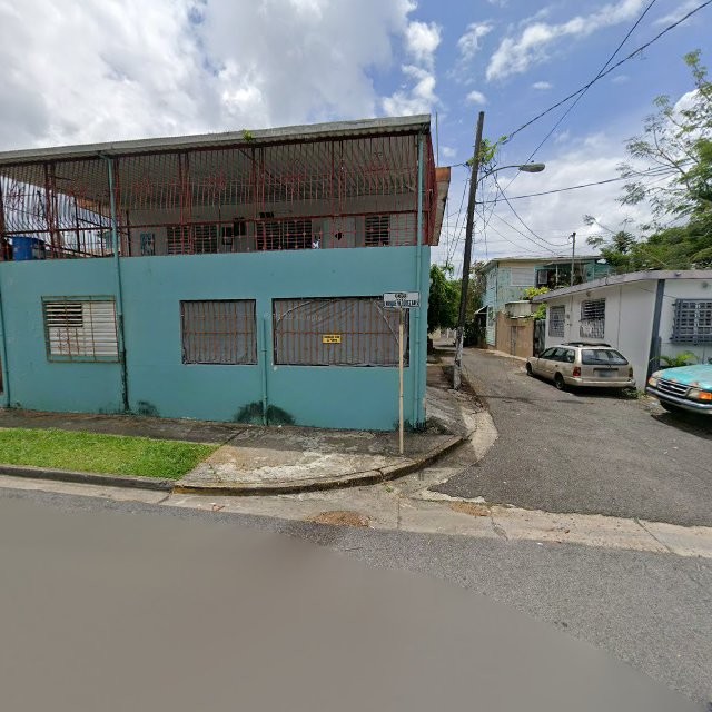 Propiedad declarada estorbo público en 5VW4+79 Mayagüez, Puerto Rico 00681, Mayagüez