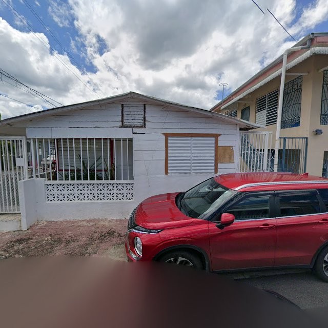 Propiedad declarada estorbo público en 5VV3+J4H Mayagüez, Puerto Rico 00680, Mayagüez